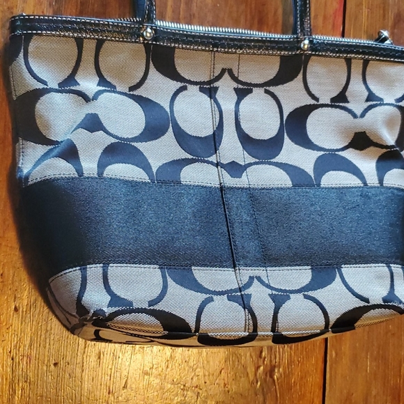 Coach bag - Picture 4 of 7